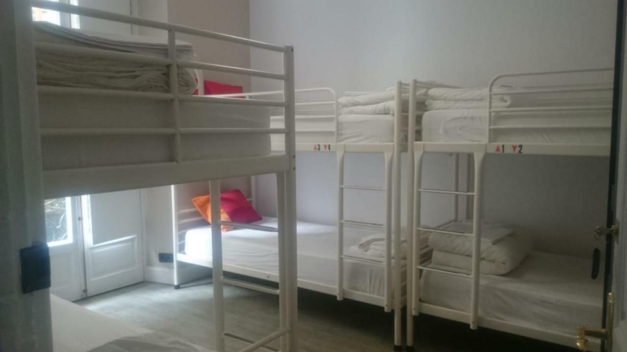 Hostel Royalty Albergue 桑坦德 外观 照片